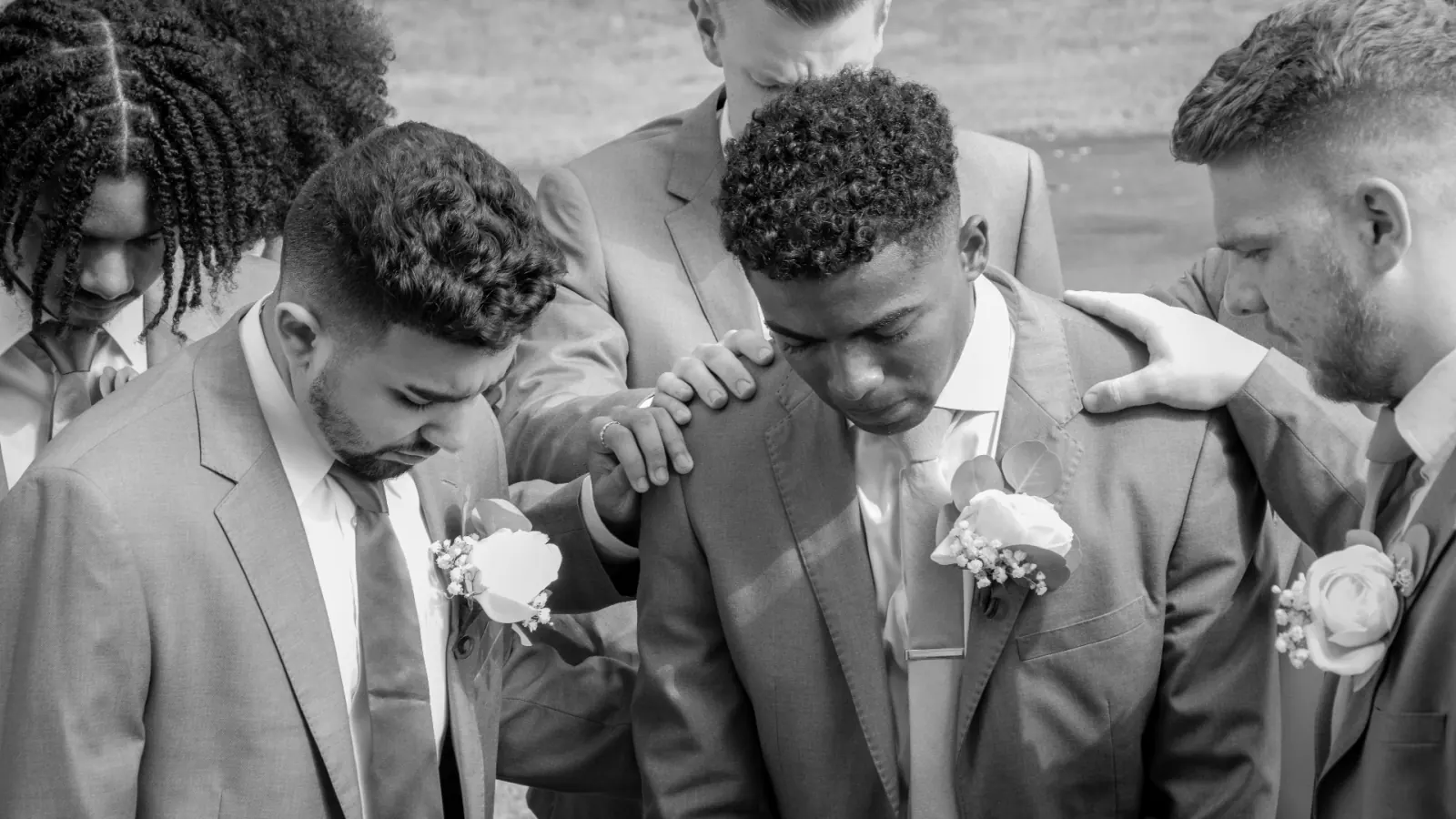 How to Write a Best Man Speech: Ultimate Step-by-Step Guide