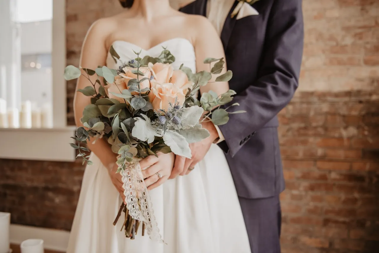 How to Write Wedding Vows: The Ultimate Step-by-Step Guide