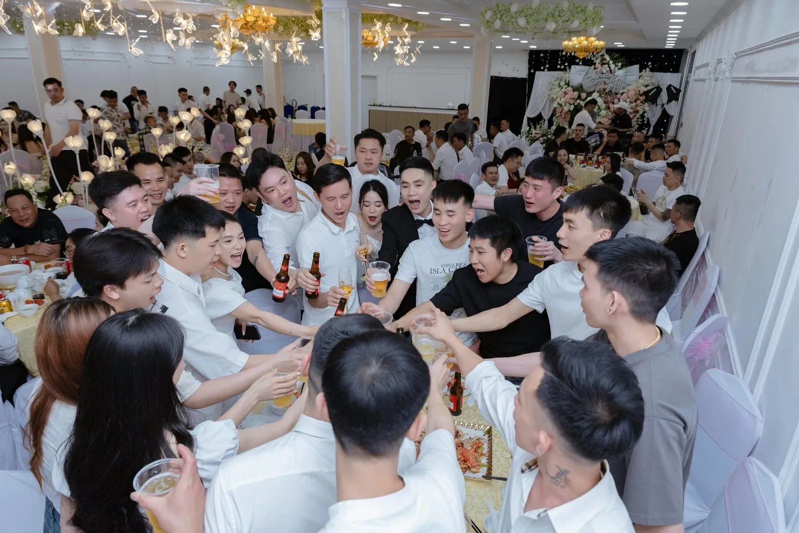 Wedding Toast Examples: Short, Funny & Heartfelt